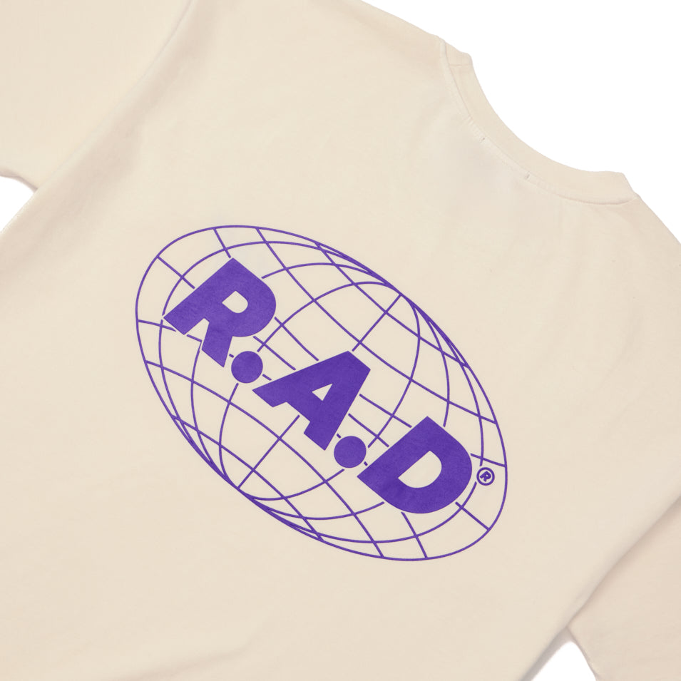 HEAVY™ GLOBE TEE OFF WHITE at R.A.D® UK - Performance Tees . GLOBE_STANDARDSSTEE_TOFU_4_5a2f47de-dd64-4e77-bc9c-cab8d418c035