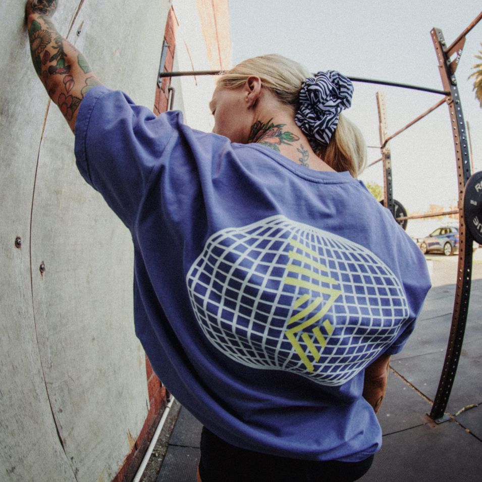 HEAVY™ 'R' GLOBE TEE HERON